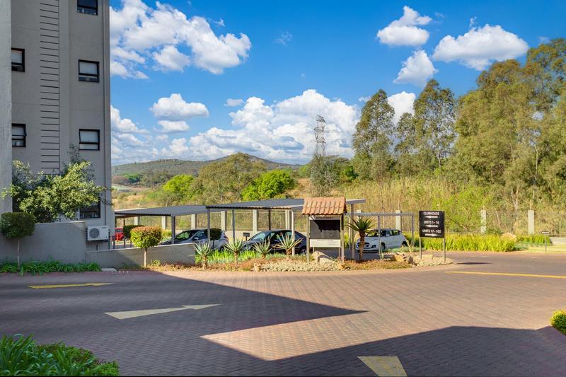 To Let 1 Bedroom Property for Rent in Lonehill Gauteng