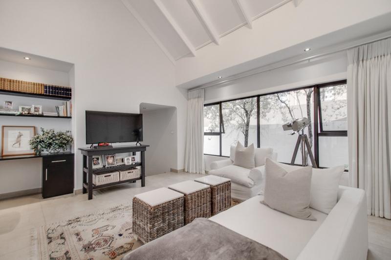 To Let 3 Bedroom Property for Rent in Dainfern Golf Estate Gauteng