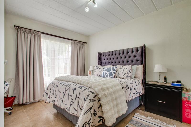 2 Bedroom Property for Sale in Morningside Gauteng