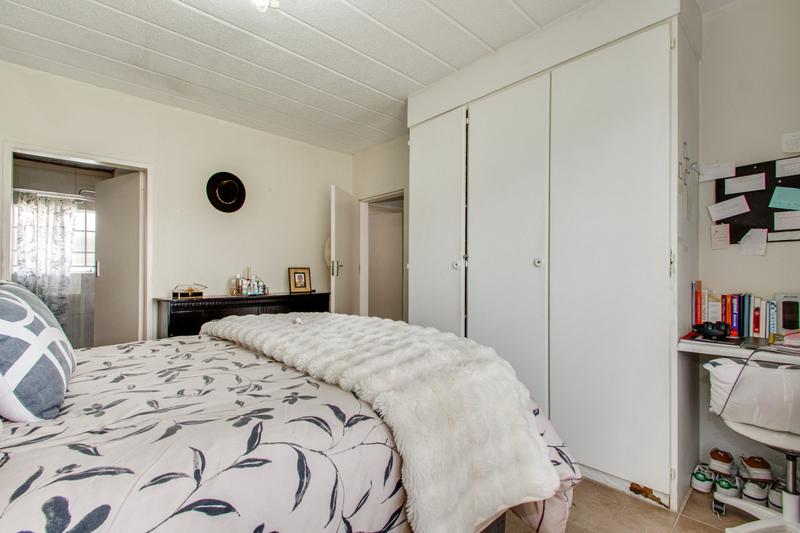 2 Bedroom Property for Sale in Morningside Gauteng