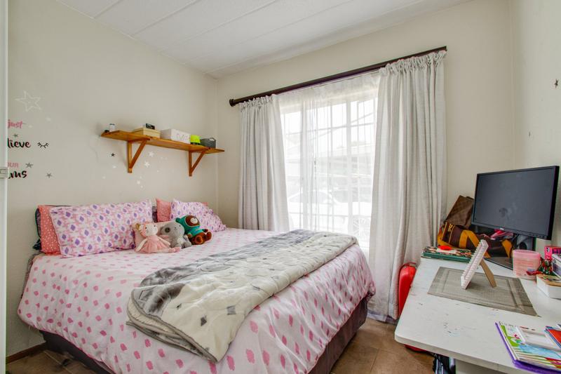2 Bedroom Property for Sale in Morningside Gauteng