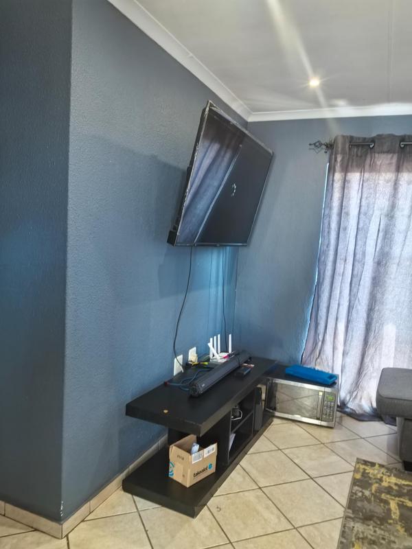 3 Bedroom Property for Sale in Andeon Gauteng