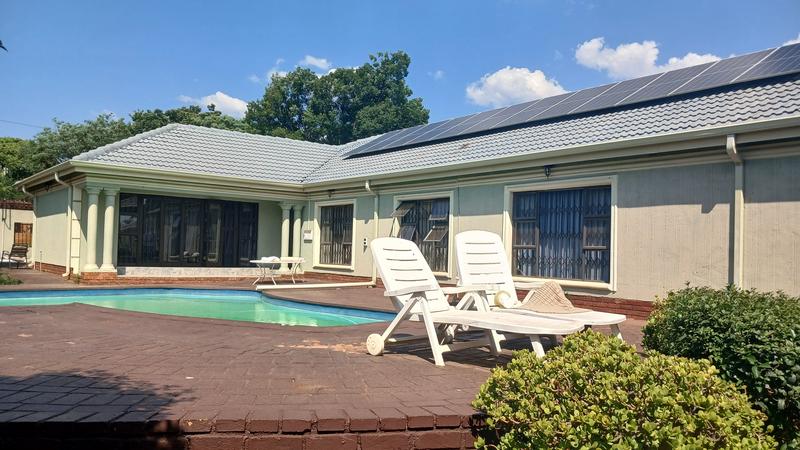 4 Bedroom Property for Sale in Clayville Gauteng