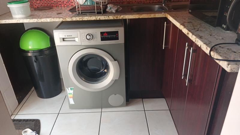 4 Bedroom Property for Sale in Clayville Gauteng