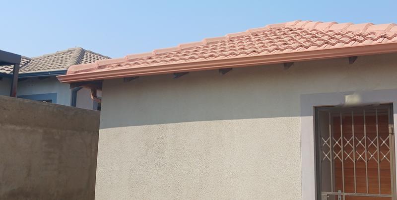 3 Bedroom Property for Sale in Clayville Gauteng