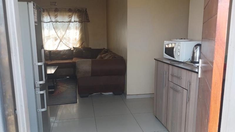 3 Bedroom Property for Sale in Clayville Gauteng