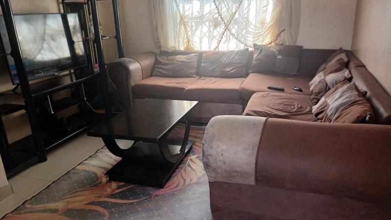 3 Bedroom Property for Sale in Clayville Gauteng