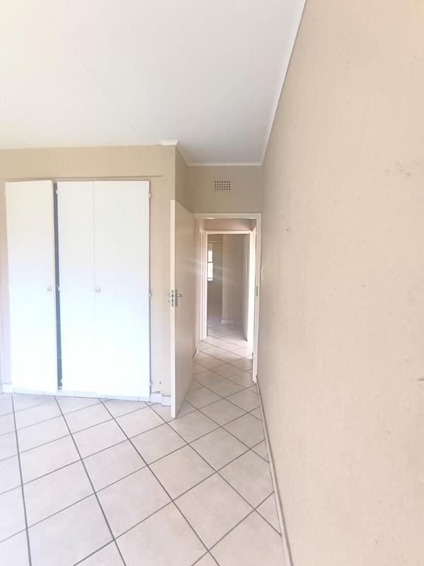 2 Bedroom Property for Sale in Windsor Gauteng