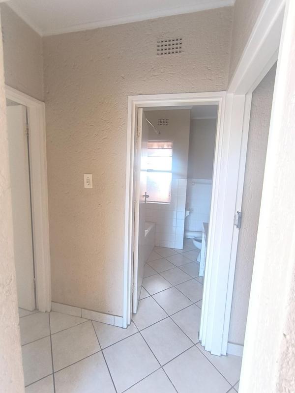 2 Bedroom Property for Sale in Windsor Gauteng