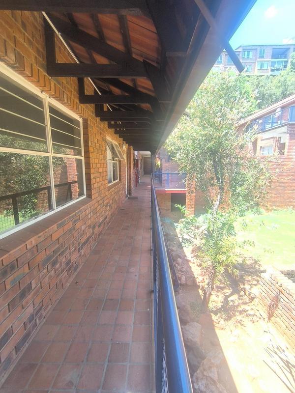 2 Bedroom Property for Sale in Windsor Gauteng
