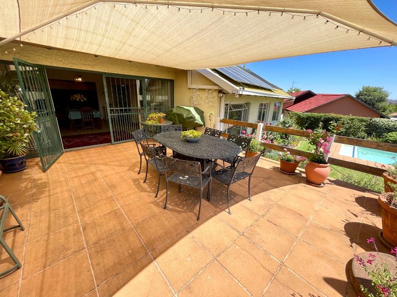6 Bedroom Property for Sale in Noordheuwel Gauteng