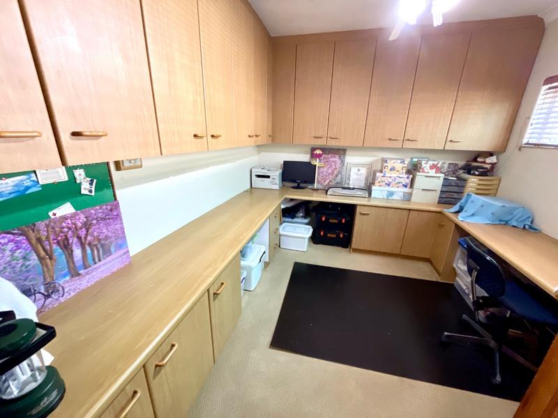 6 Bedroom Property for Sale in Noordheuwel Gauteng