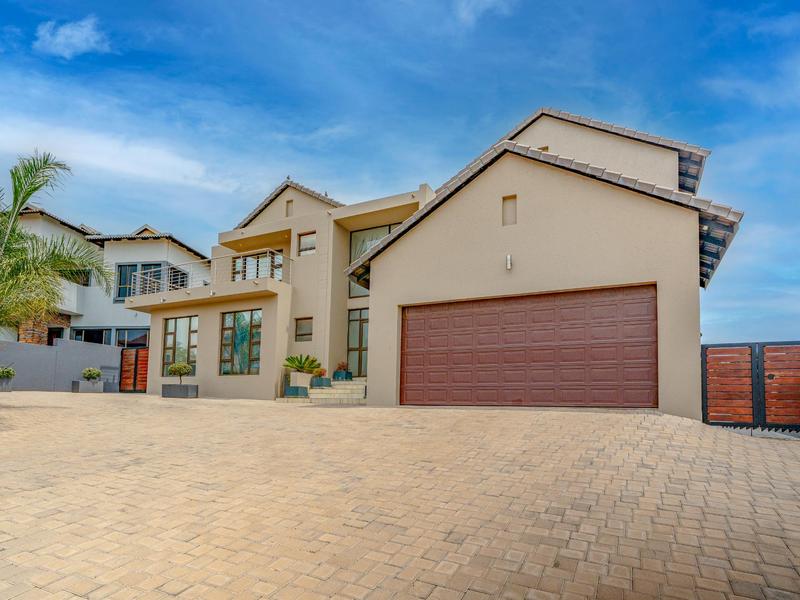 4 Bedroom Property for Sale in Country View Estate Gauteng