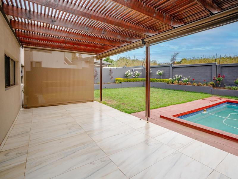4 Bedroom Property for Sale in Country View Estate Gauteng