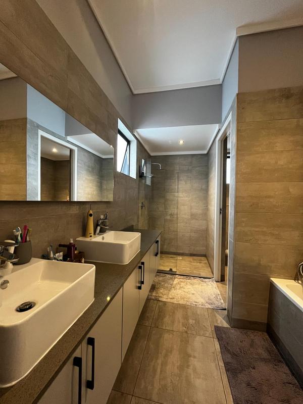 To Let 3 Bedroom Property for Rent in Menlo Park Gauteng