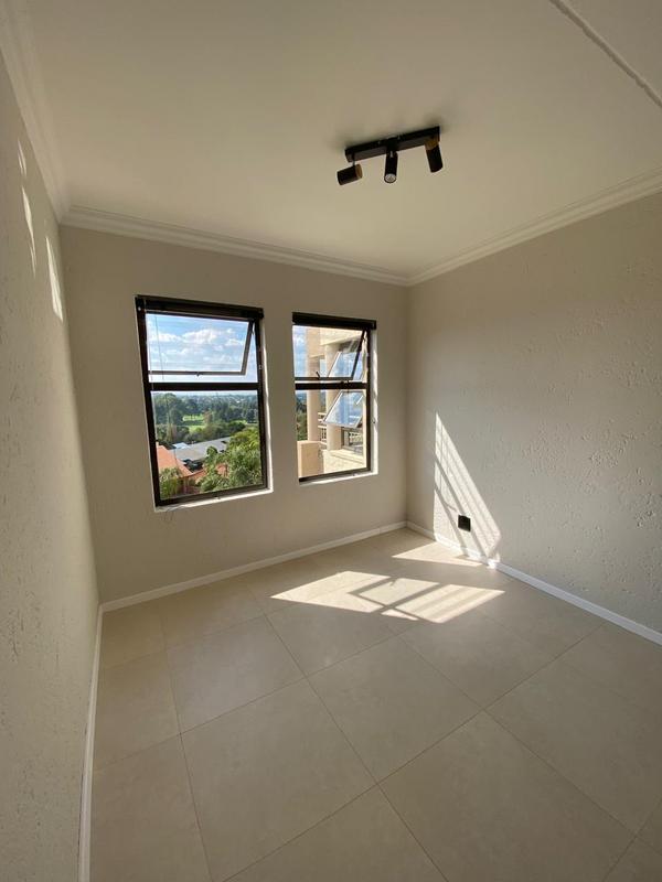 2 Bedroom Property for Sale in Waterkloof A H Gauteng