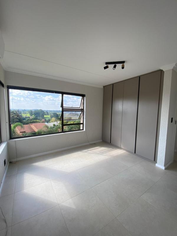 2 Bedroom Property for Sale in Waterkloof A H Gauteng