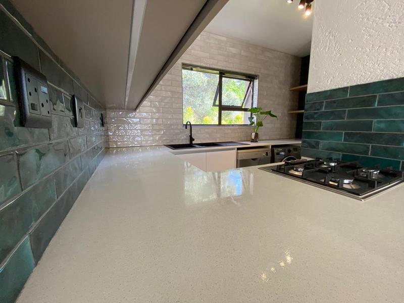 2 Bedroom Property for Sale in Waterkloof A H Gauteng