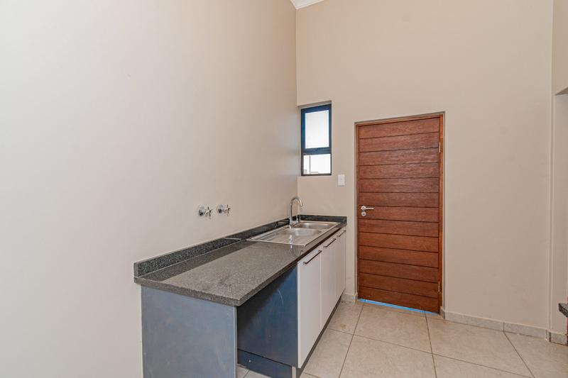 To Let 3 Bedroom Property for Rent in Copperleaf Estate Gauteng