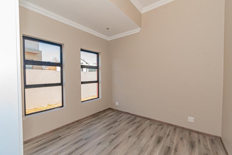To Let 3 Bedroom Property for Rent in Copperleaf Estate Gauteng