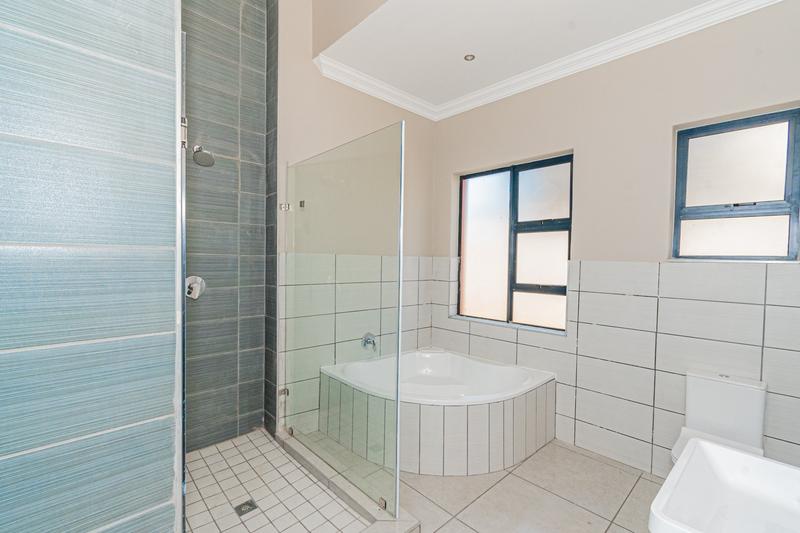 To Let 3 Bedroom Property for Rent in Copperleaf Estate Gauteng