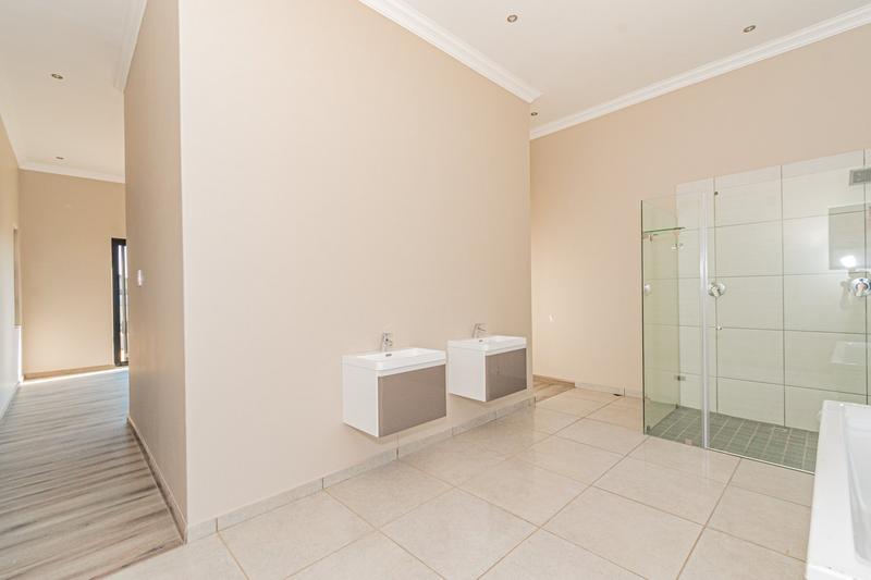 To Let 3 Bedroom Property for Rent in Copperleaf Estate Gauteng