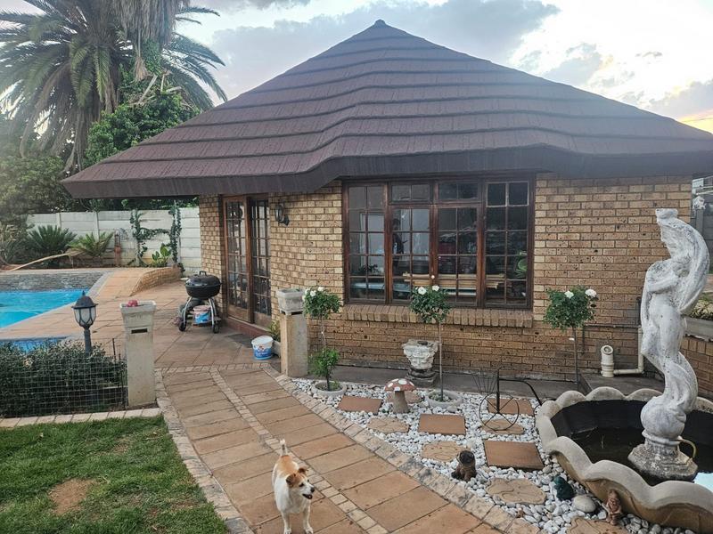 4 Bedroom Property for Sale in Elsburg Gauteng