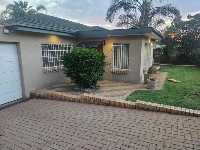 4 Bedroom Property for Sale in Elsburg Gauteng