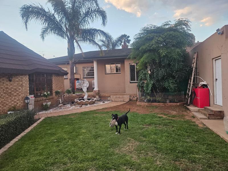 4 Bedroom Property for Sale in Elsburg Gauteng