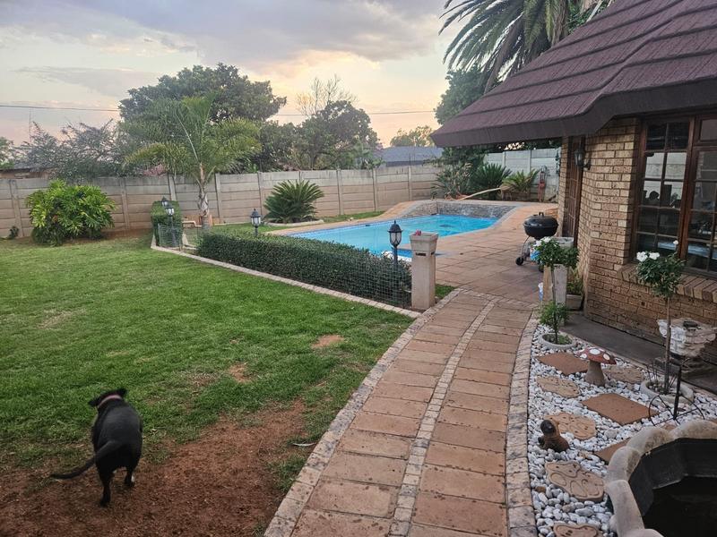 4 Bedroom Property for Sale in Elsburg Gauteng