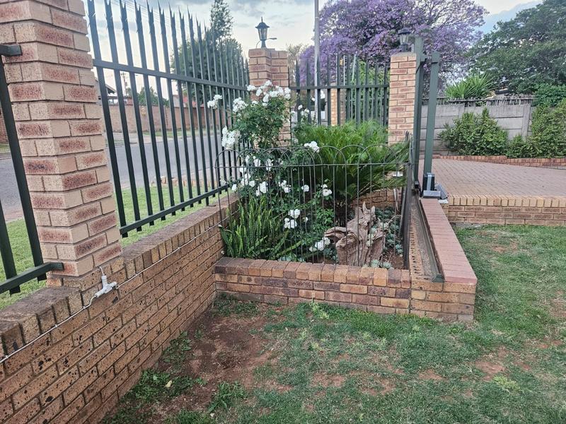 4 Bedroom Property for Sale in Elsburg Gauteng