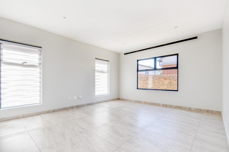 3 Bedroom Property for Sale in Carlswald Gauteng