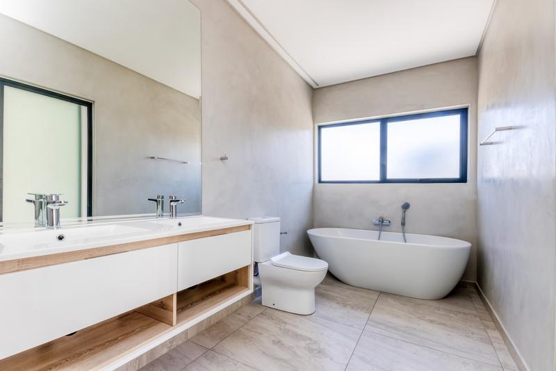 3 Bedroom Property for Sale in Carlswald Gauteng