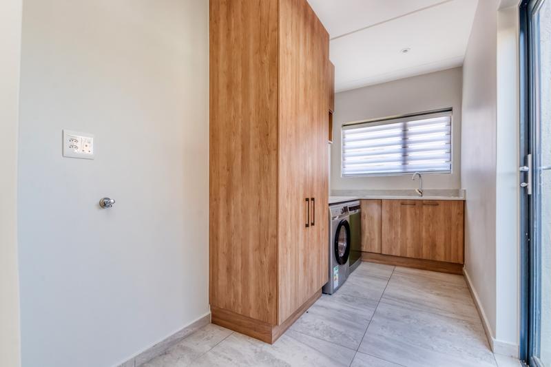 3 Bedroom Property for Sale in Carlswald Gauteng