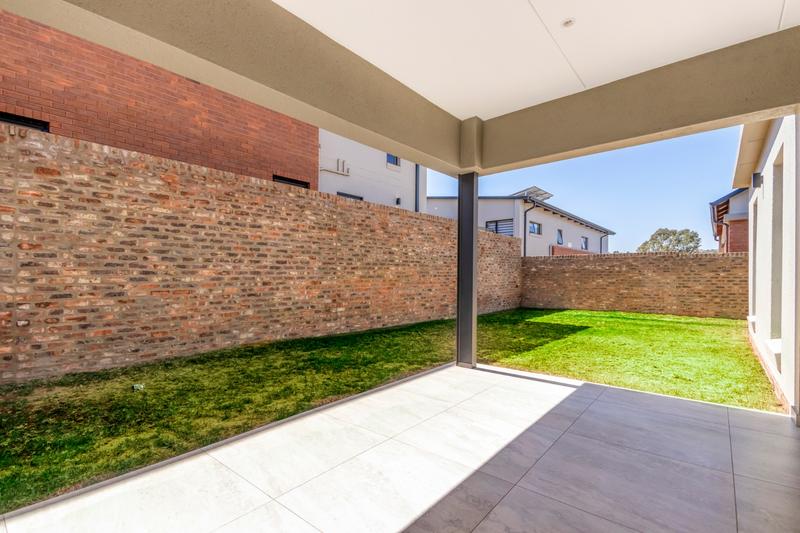 3 Bedroom Property for Sale in Carlswald Gauteng