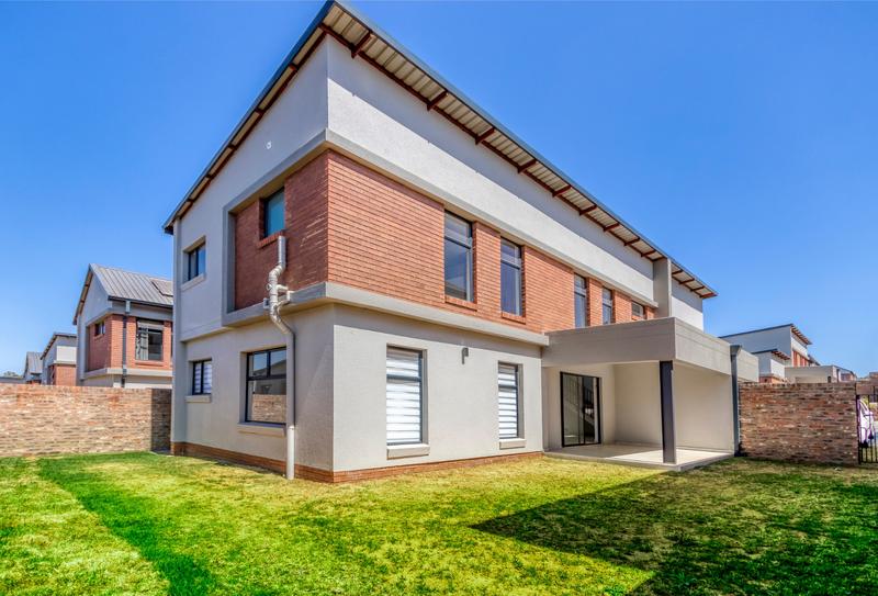 3 Bedroom Property for Sale in Carlswald Gauteng
