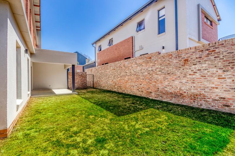 3 Bedroom Property for Sale in Carlswald Gauteng