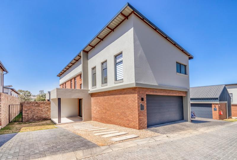 3 Bedroom Property for Sale in Carlswald Gauteng