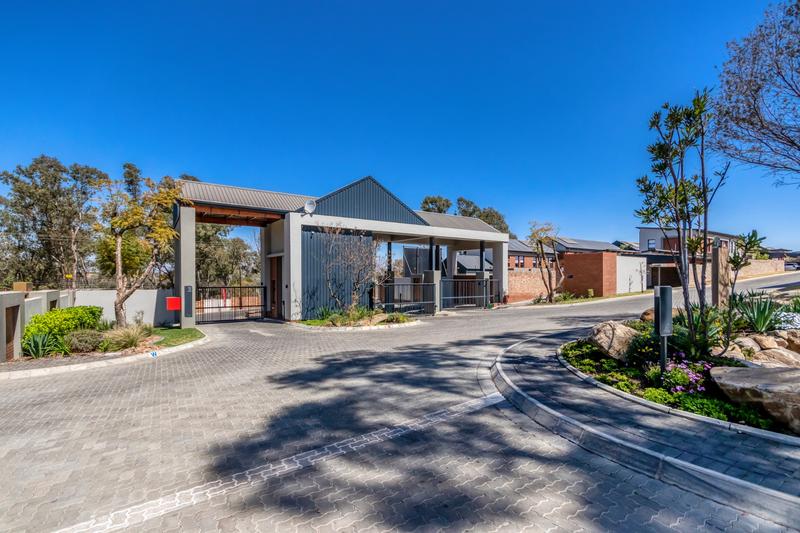3 Bedroom Property for Sale in Carlswald Gauteng
