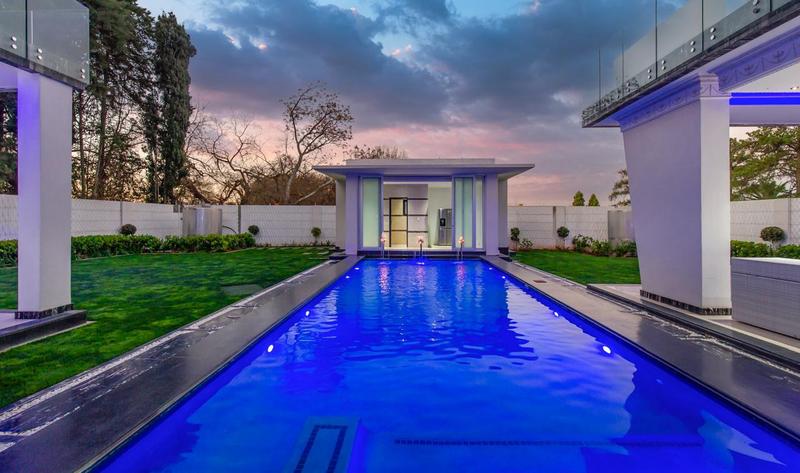 9 Bedroom Property for Sale in Bryanston Gauteng