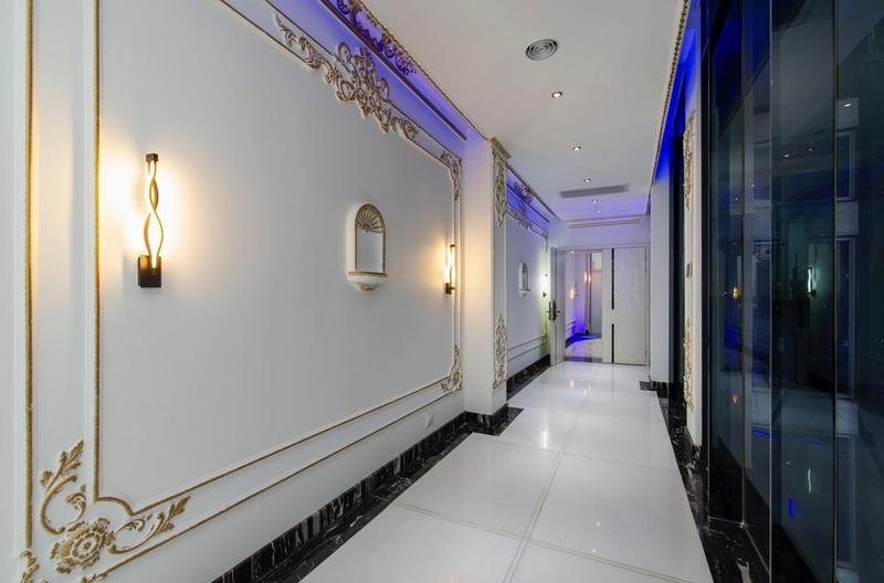 9 Bedroom Property for Sale in Bryanston Gauteng