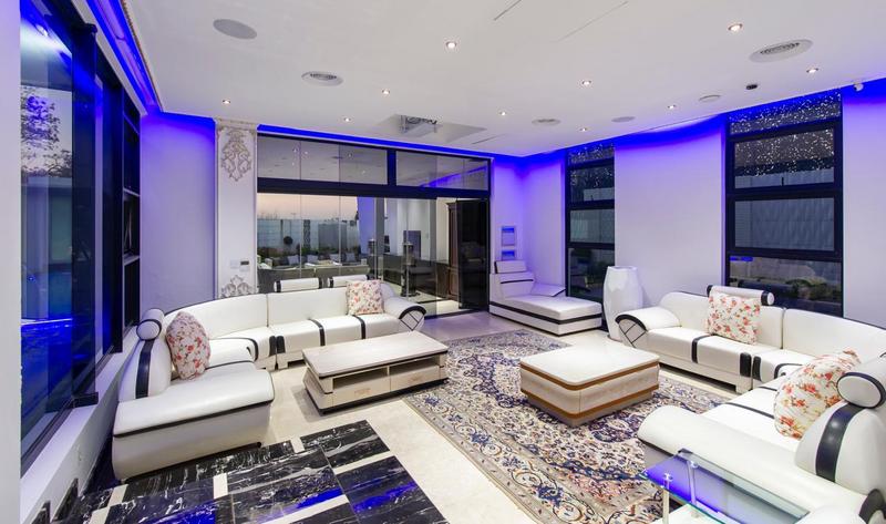 9 Bedroom Property for Sale in Bryanston Gauteng