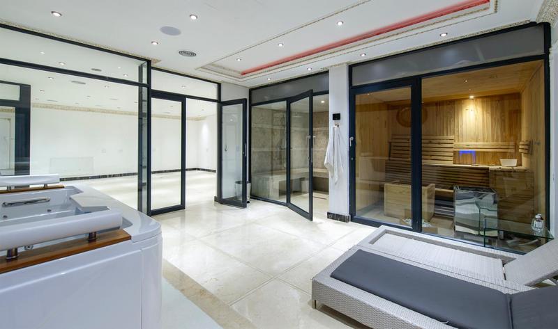 9 Bedroom Property for Sale in Bryanston Gauteng