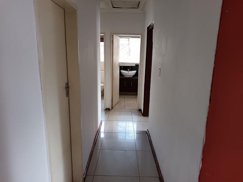 To Let 3 Bedroom Property for Rent in Danville Gauteng