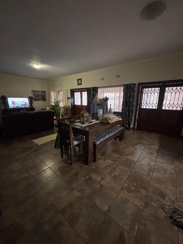 5 Bedroom Property for Sale in Pretoria North Gauteng