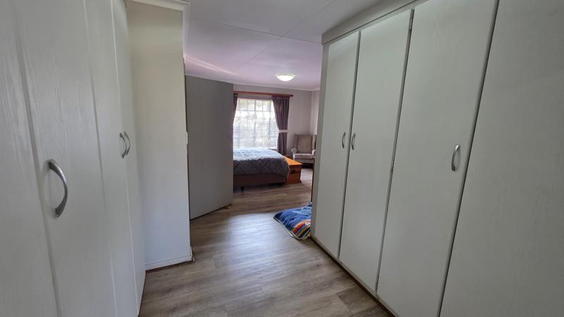 4 Bedroom Property for Sale in Bougainvillea Estate Gauteng