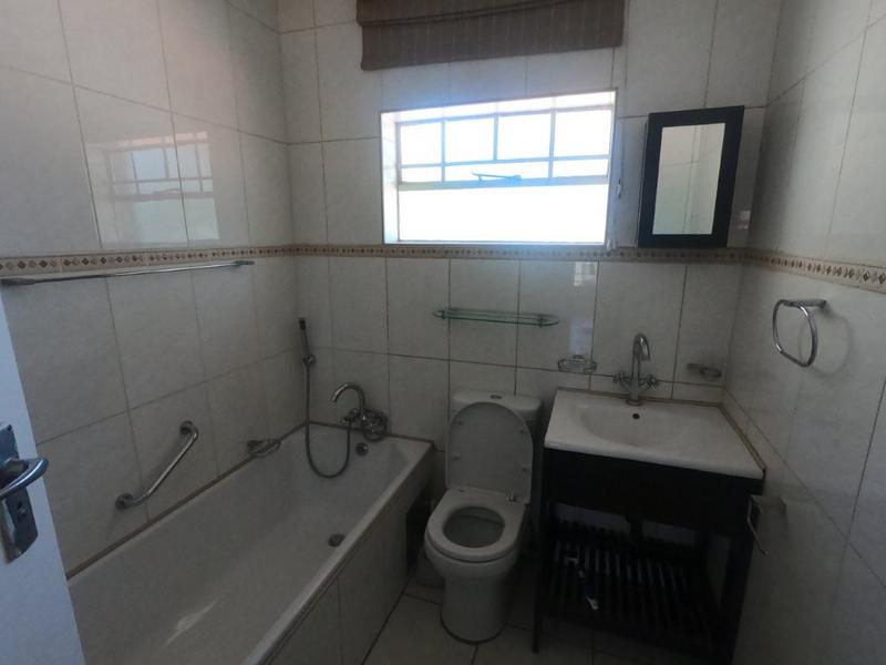 To Let 4 Bedroom Property for Rent in Parkmore Gauteng