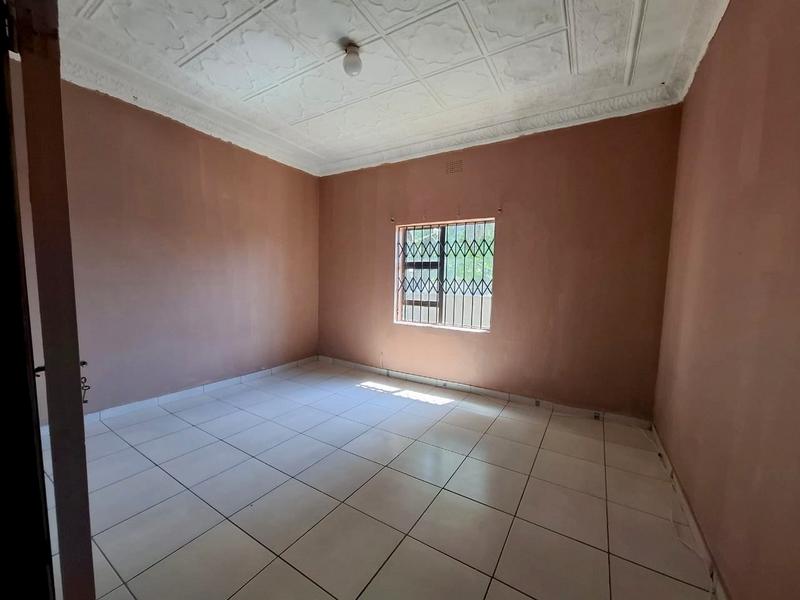 To Let 0 Bedroom Property for Rent in Roodepoort Central Gauteng