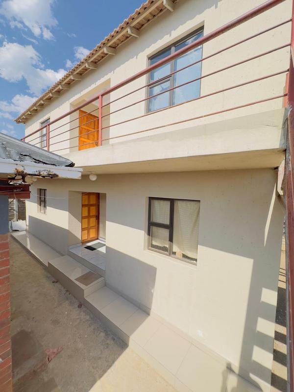 2 Bedroom Property for Sale in Coronationville Gauteng