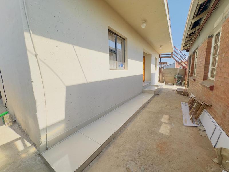 2 Bedroom Property for Sale in Coronationville Gauteng